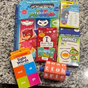 Scholastic Sight Words and Phonics Learning Set
